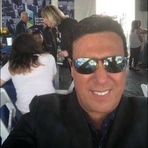 Meet your Posher, Walter